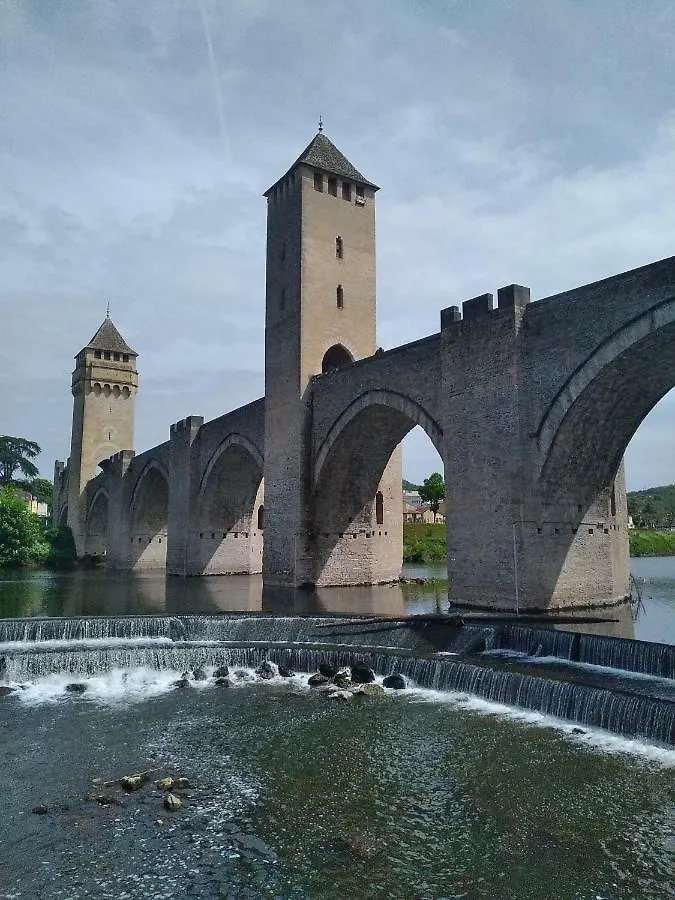 Centre Cahors - Vue Imprenable Sur Le Pont Valentre - Au Bord De La Riviere 아파트 0*,